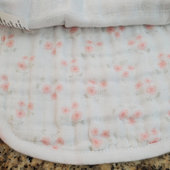 Nwt baby girl unicorn bibs, blanket. Shoes rattle, socks and more - Picture 3 of 16